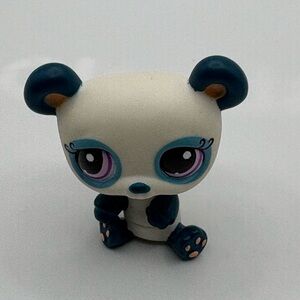 2007 Hasbro LPS Littlest Pet Shop Panda #1021 White, Blue, W/Pink Purple eyes G2